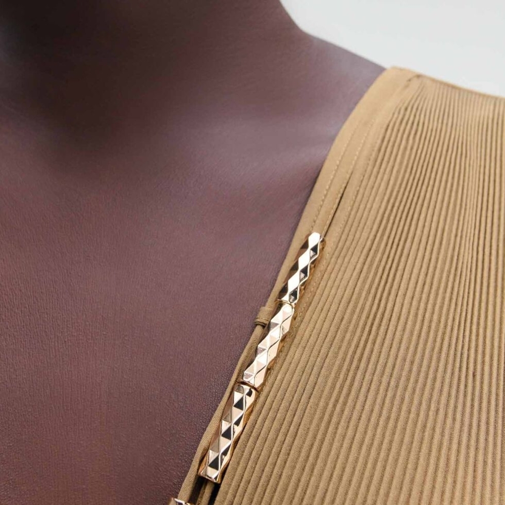 Maje Jewellery neckline pleated dress - Picture 7 of 8